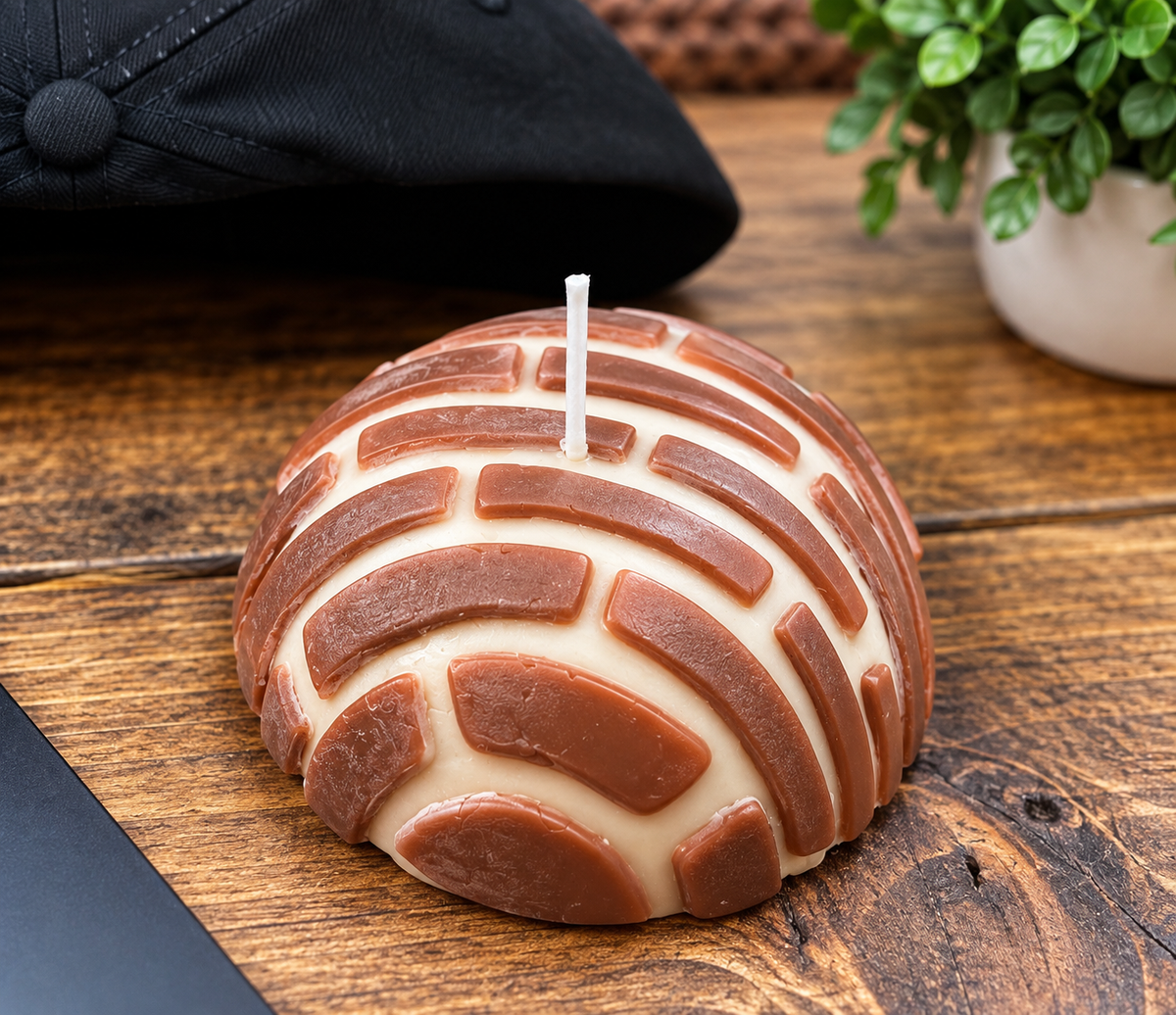 Concha Candle